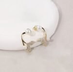 AUJ-939 Korean Fish Tail Earrings – BLACK - Image 5